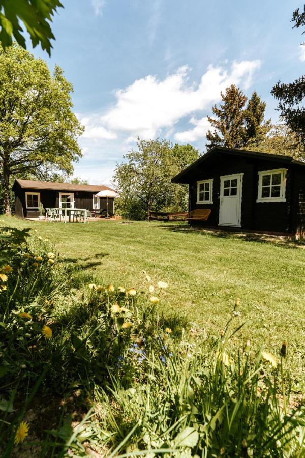 Wunderschönes Chalet mit Gästehaus in der Natur + Pferdeweide Sangerhausen Exterior foto